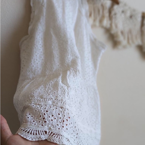 Lulus white eyelet tank - Picture 3 of 6